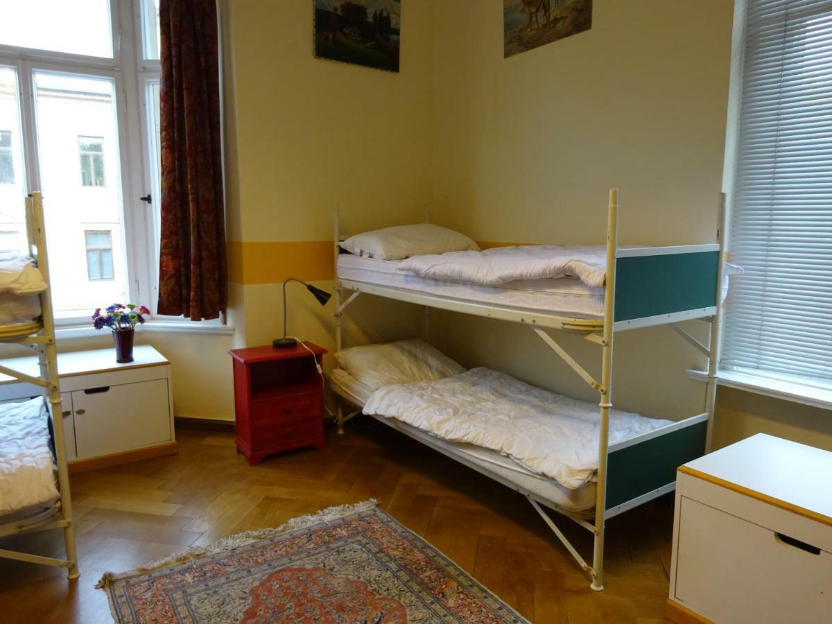 Hummel Hostel - Historische Stadtvilla Mit Garten Weimar  Esterno foto