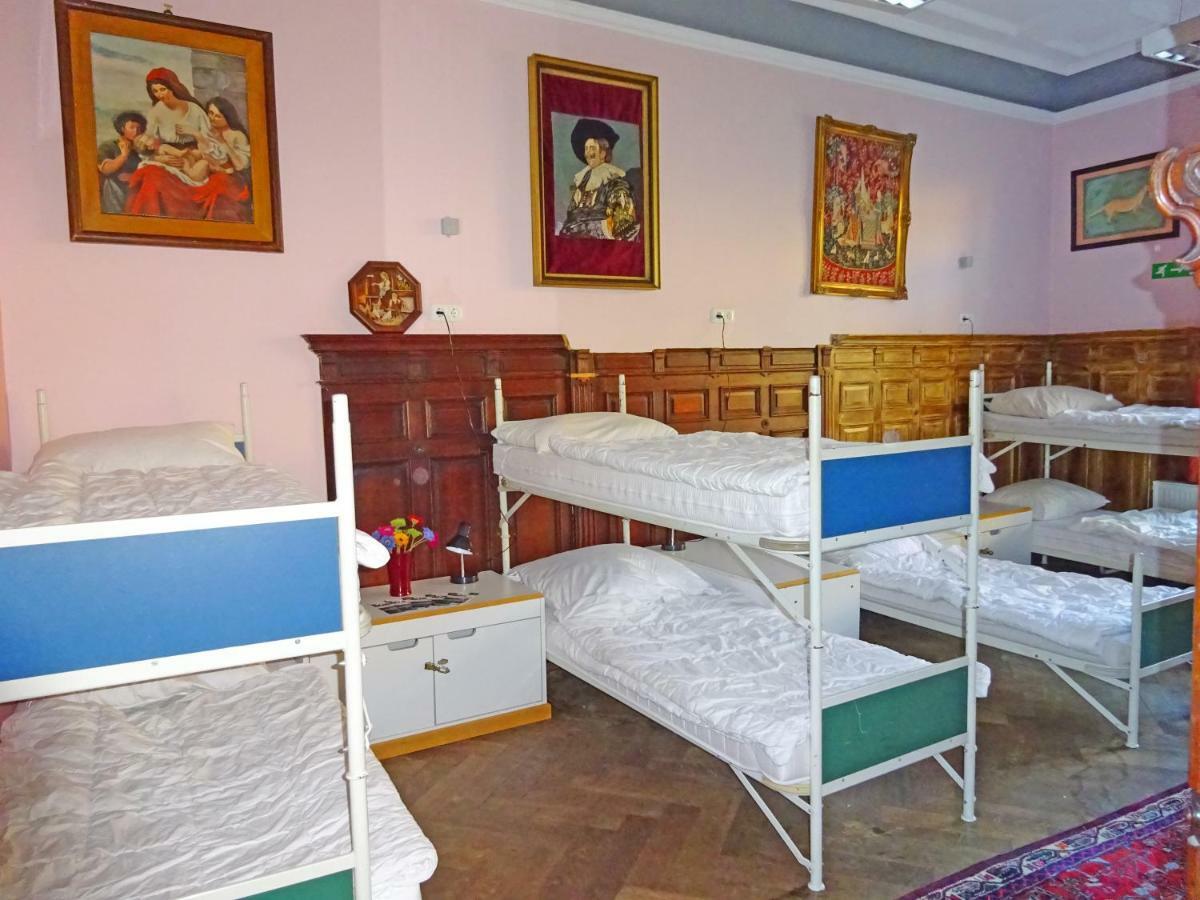 Hummel Hostel - Historische Stadtvilla Mit Garten Weimar  Esterno foto